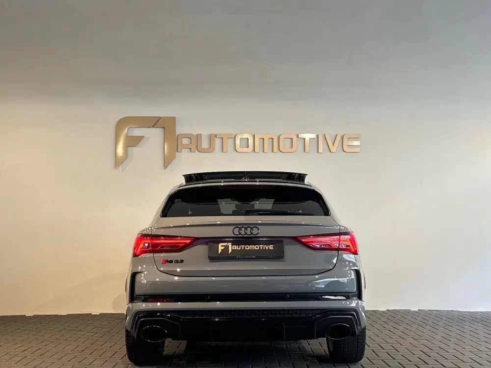 Audi RS Q3 2.5 TFSI Pano uit 2023, foto 11