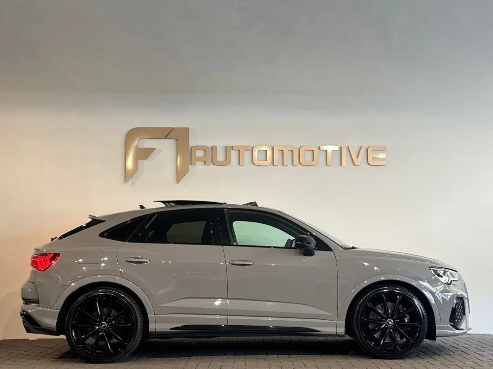 Audi RS Q3 2.5 TFSI Pano uit 2023, foto 12
