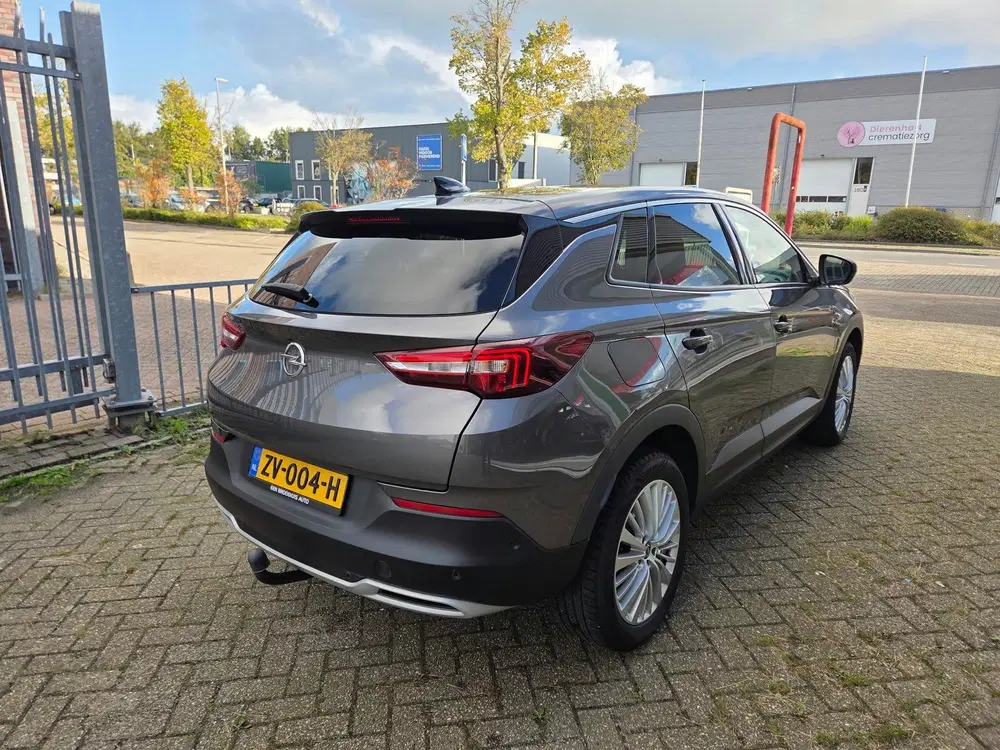 Opel Grandland 1.2 Turbo Business Executive uit 2019, foto 4