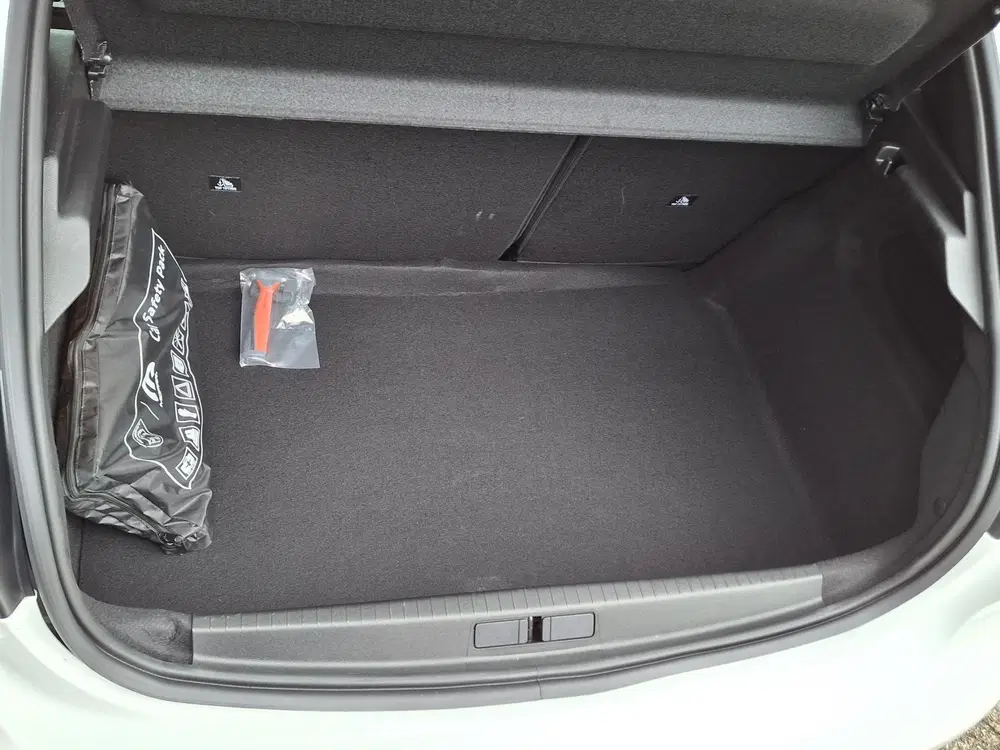 Peugeot 208 1.2 Hybrid 110 e-DCS6 Style uit 2025, foto 13