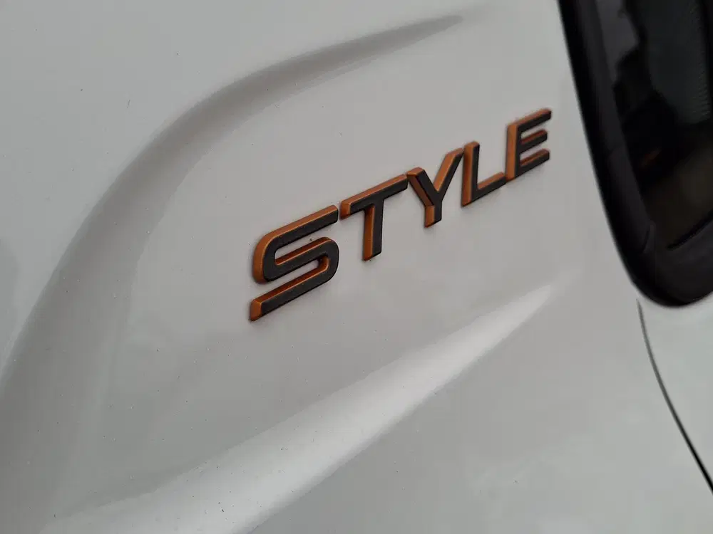 Peugeot 208 1.2 Hybrid 110 e-DCS6 Style uit 2025, foto 14