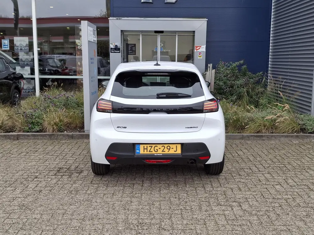 Peugeot 208 1.2 Hybrid 110 e-DCS6 Style uit 2025, foto 7