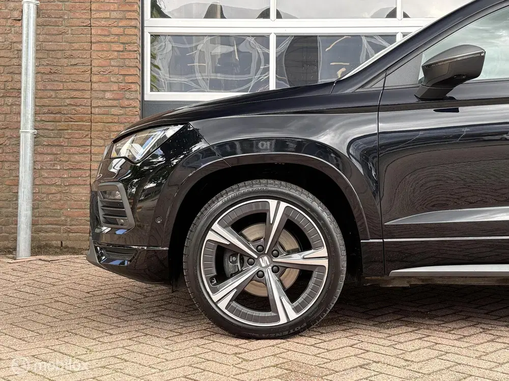 SEAT Ateca 1.5 TSI FR Panodak Virtual Navi Carplay 36 uit 2020, foto 12