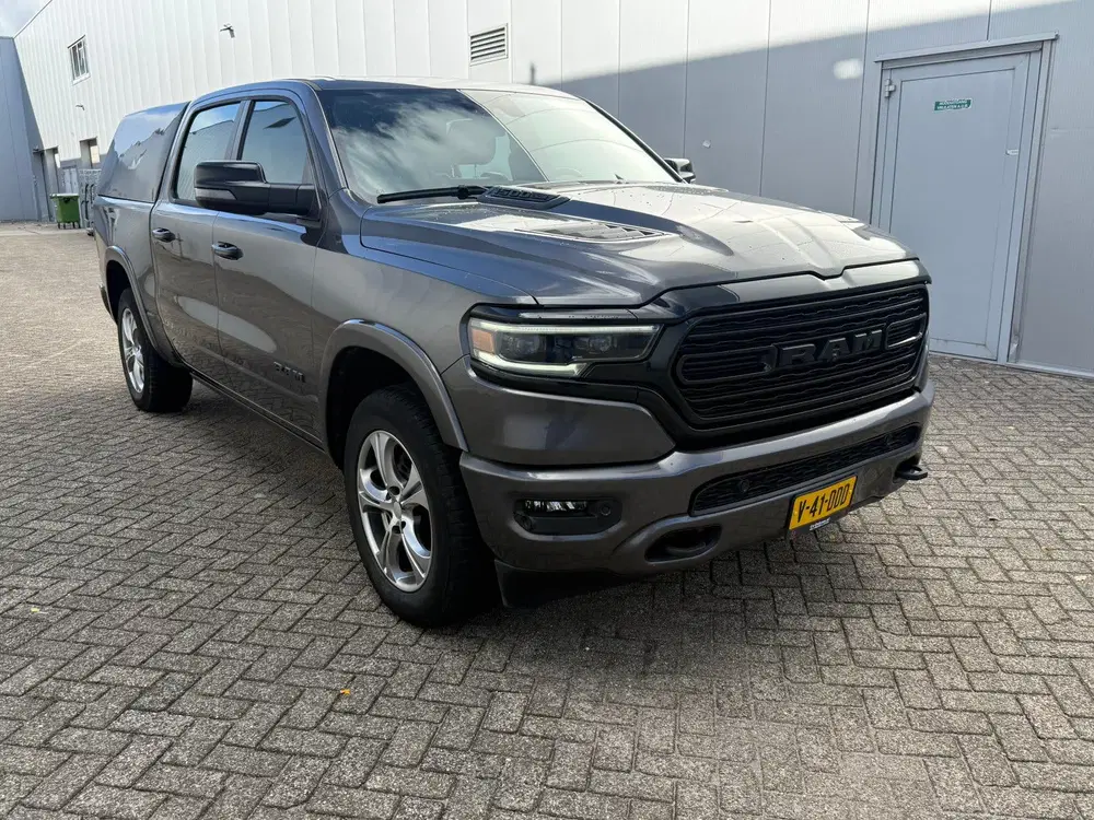 Dodge RAM 2024 Zwart uit 2024, foto 2