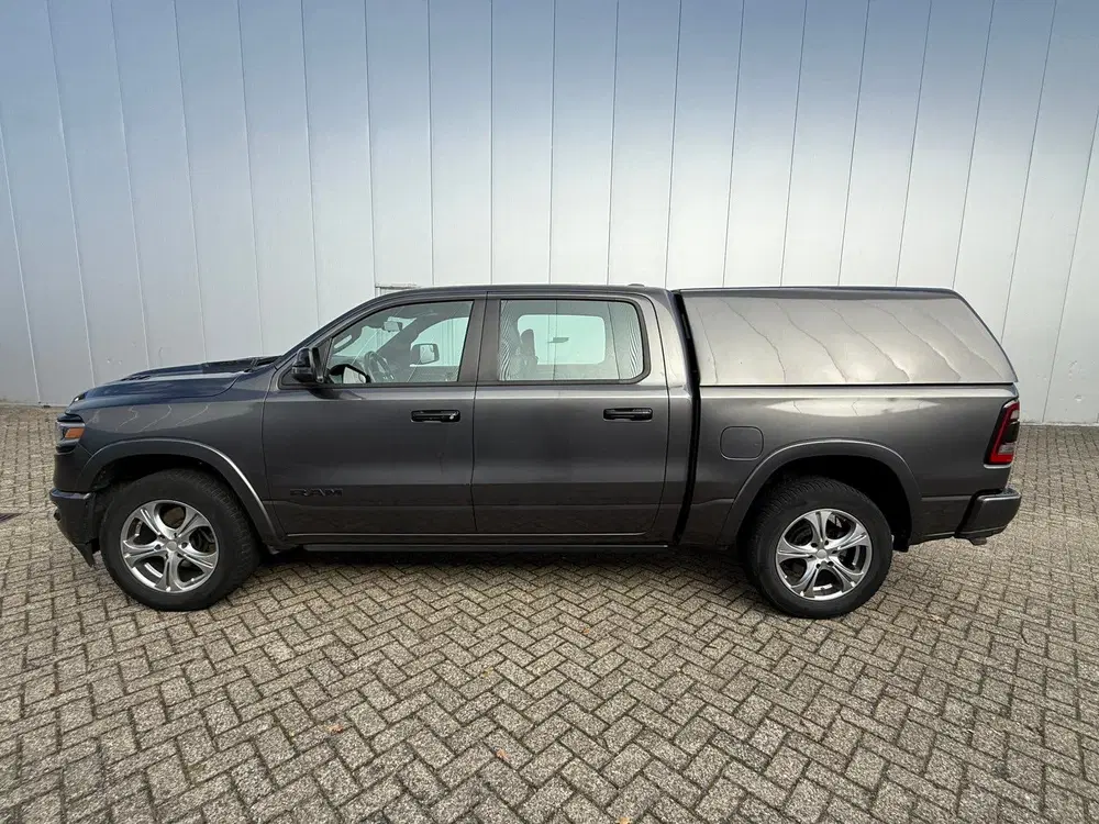 Dodge RAM 2024 Zwart uit 2024, foto 6