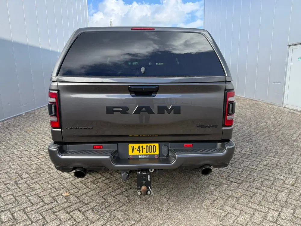 Dodge RAM 2024 Zwart uit 2024, foto 7