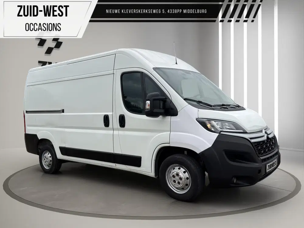 Citroën Jumper Citroen Jumper 30 2.2 BlueHDi 140 L2H2 Clu uit 2021