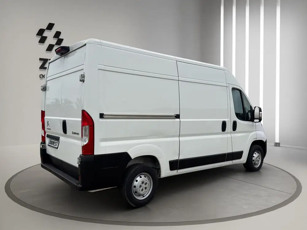 Citroën Jumper Citroen Jumper 30 2.2 BlueHDi 140 L2H2 Clu uit 2021, foto 7