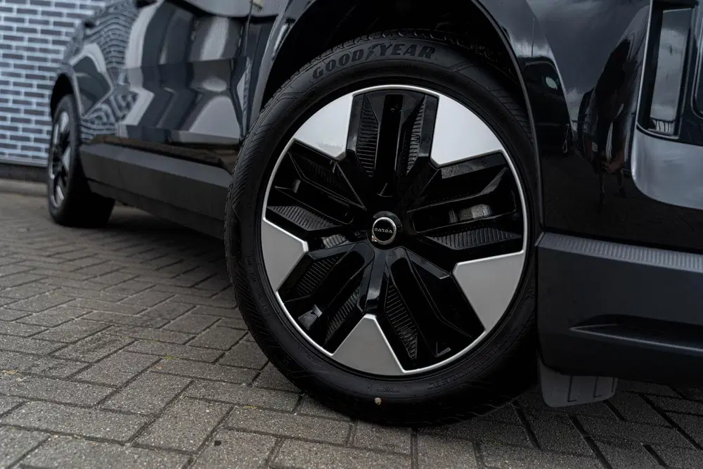 Volvo EX30 P3 Plus Europa uit 2026, foto 5