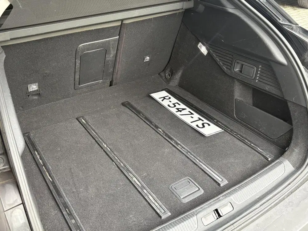 Citroën C5 X 1.2T 130pk Automaat Business Plus uit 2022, foto 13