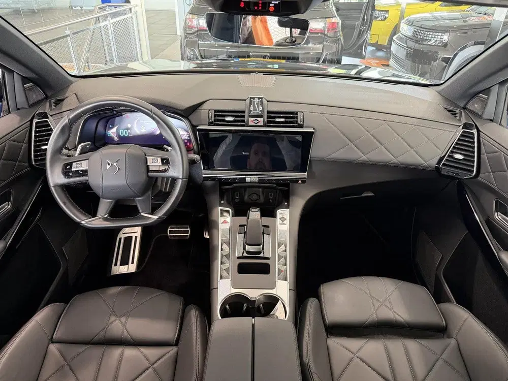 DS Automobiles DS 7 DS DS 7 1.6 PHEV 300 4x4 Pallas Panoramada uit 2025, foto 11
