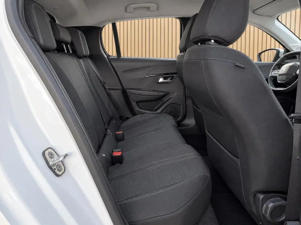 Peugeot 208 1.2 PT Allure Pack uit 2021, foto 12
