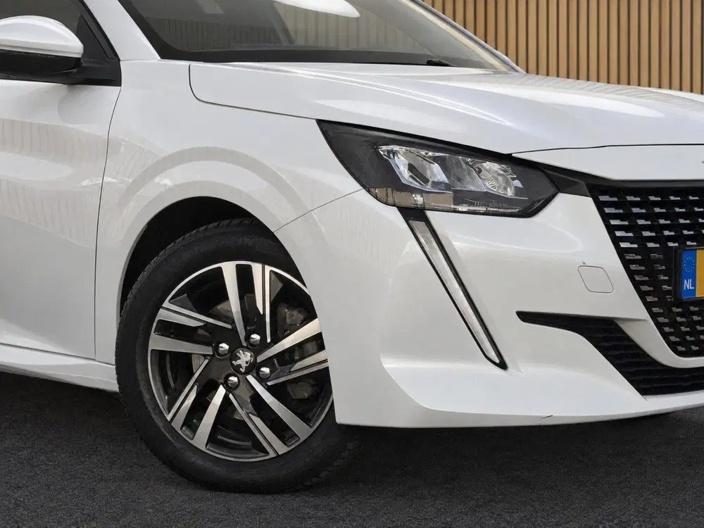 Peugeot 208 1.2 PT Allure Pack uit 2021, foto 14
