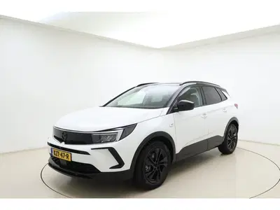 Opel Grandland 1.6 Turbo Plug-In Hybrid Business Elegance uit 2023