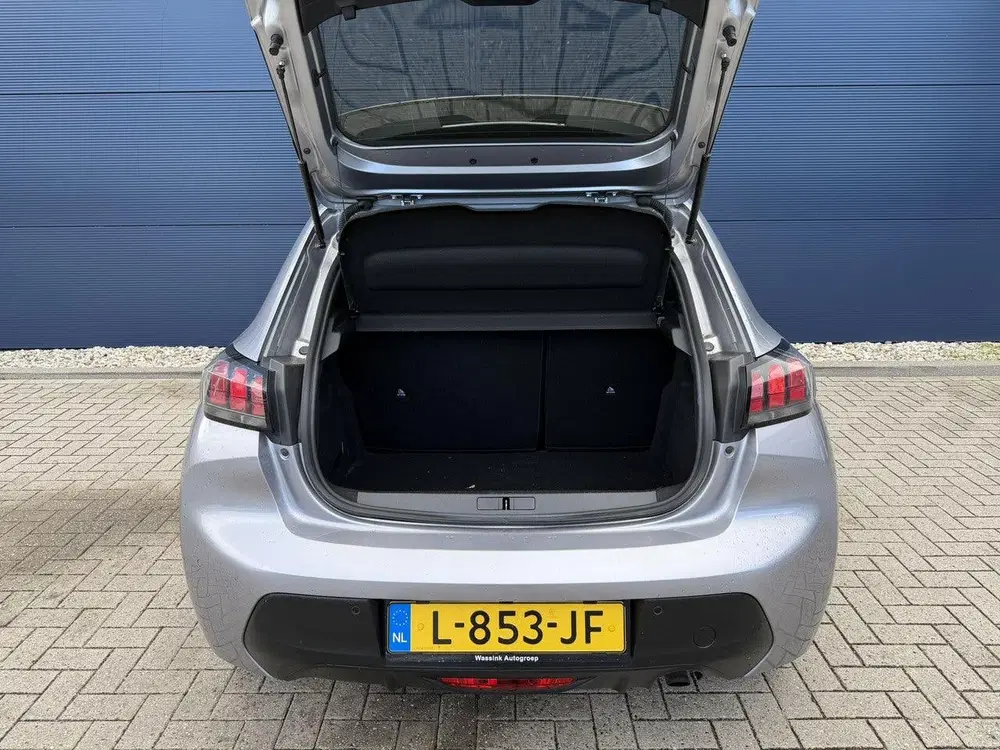 Peugeot 208 1.2 PureTech Active Pack uit 2021, foto 6