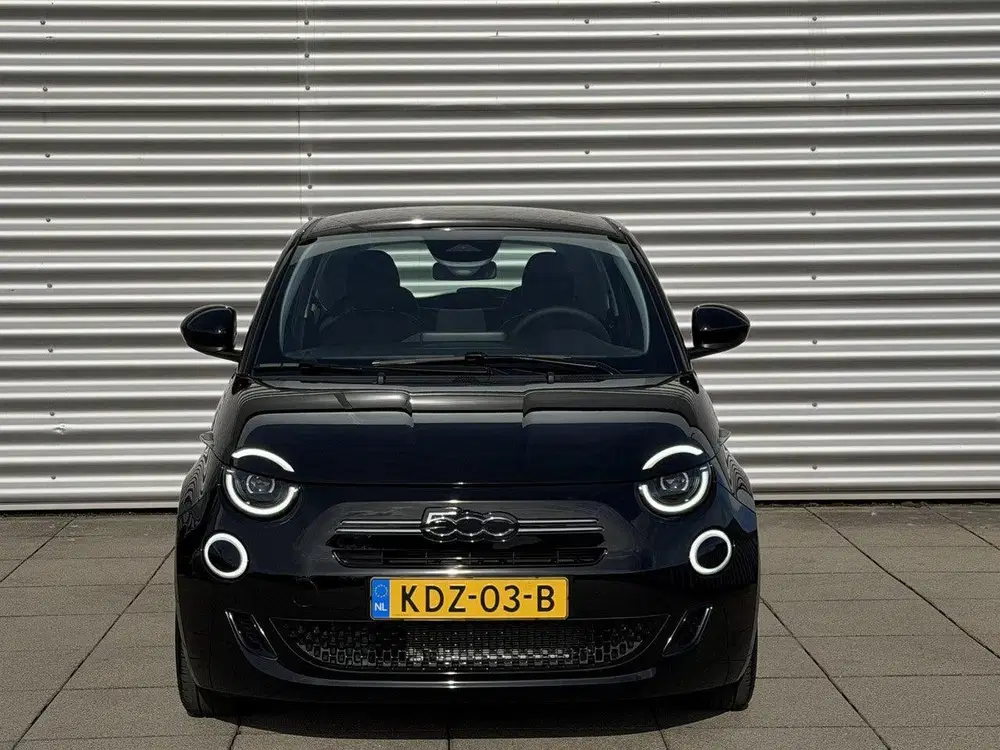 Fiat 500 1.0 Hybrid 65pk Torino Launch Edition uit 2026, foto 2