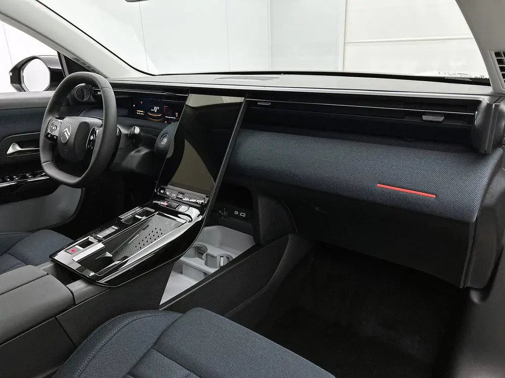 Citroën C5 Aircross Plus Comfort Range 74 kWh uit 2026, foto 12