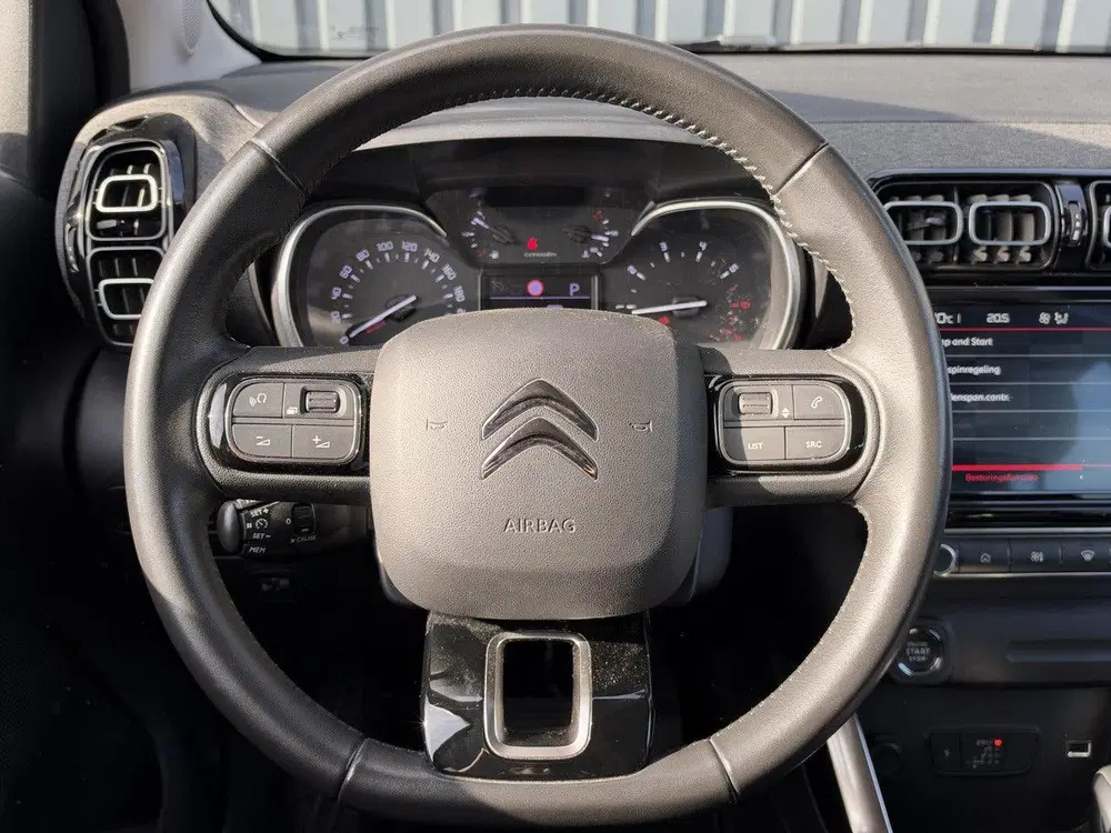 Citroën C3 Aircross 1.2 PureTech Shine Automaat uit 2022, foto 10