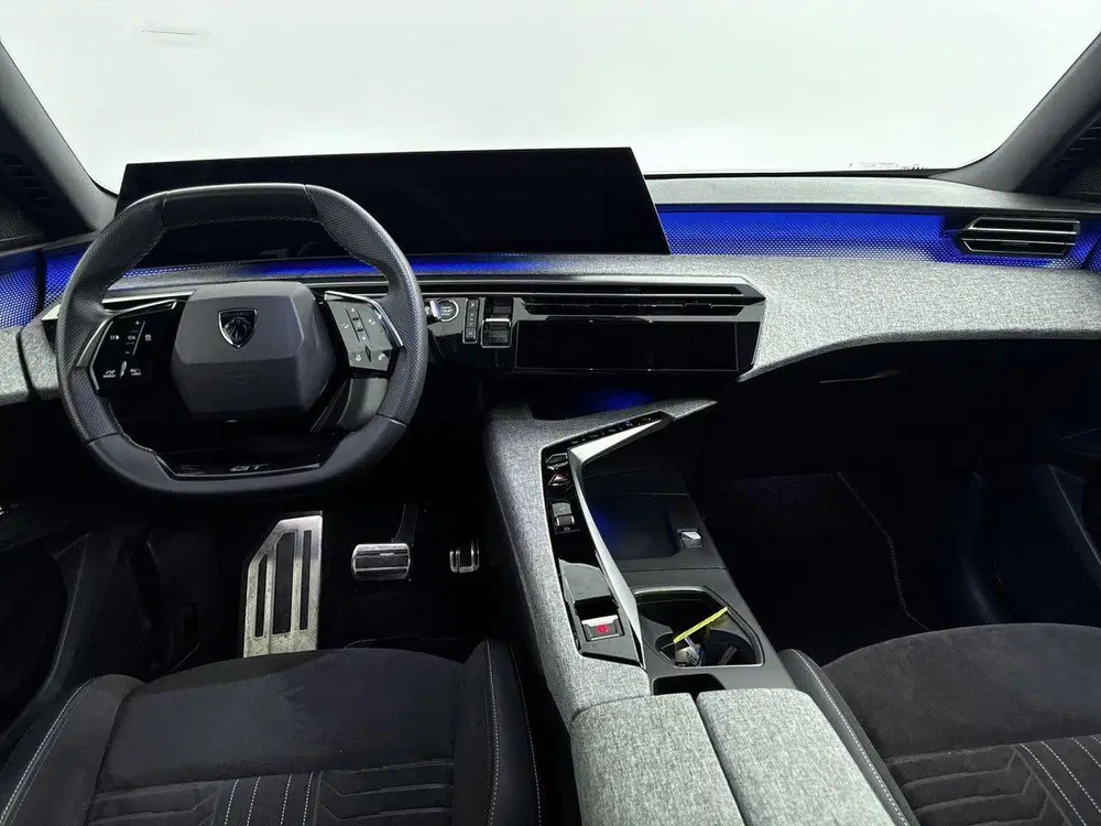 Peugeot 3008 SUV Hybrid 136pk Automaat GT uit 2024, foto 14
