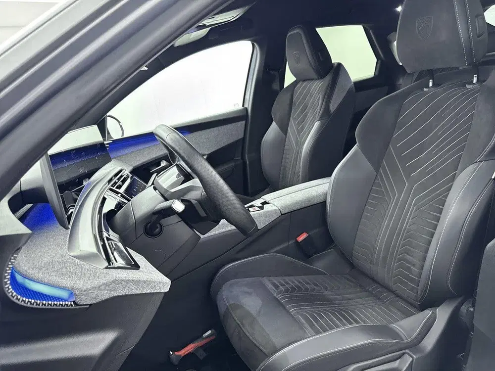 Peugeot 3008 SUV Hybrid 136pk Automaat GT uit 2024, foto 5