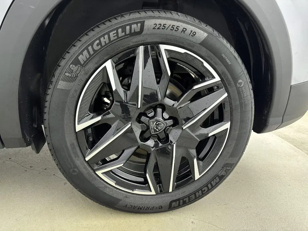 Peugeot 3008 SUV Hybrid 136pk Automaat GT uit 2024, foto 8