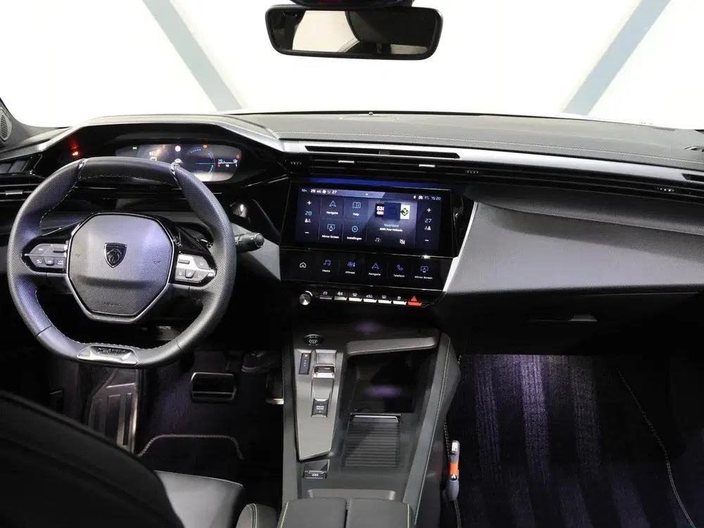 Peugeot 408 e-408 GT Avantage 58 kWh 210PK uit 2025, foto 15