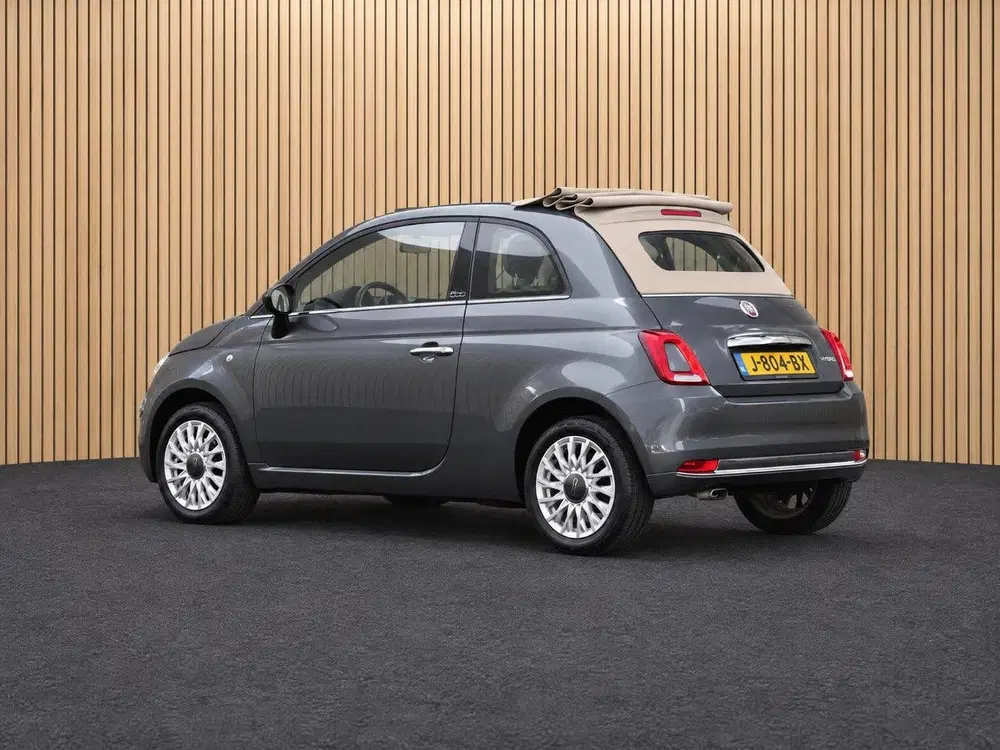 Fiat 500C 1.0 Hybrid Star uit 2020, foto 2