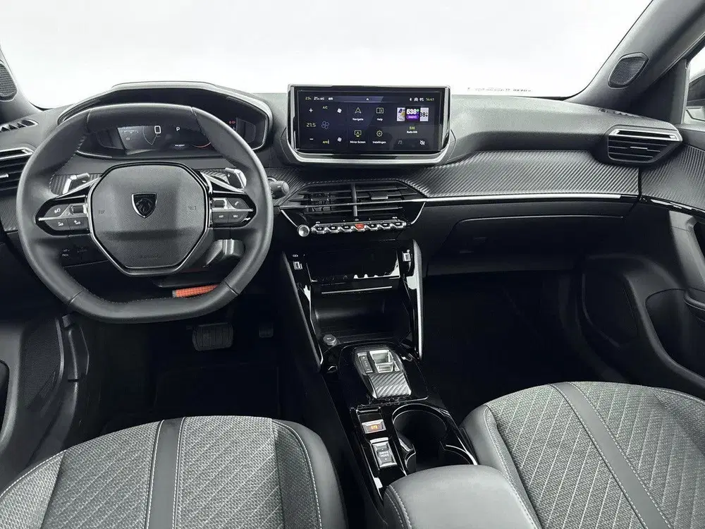 Peugeot 2008 1.2 Hybrid 145 Allure uit 2025, foto 11