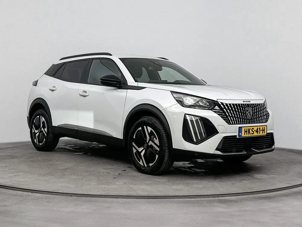 Peugeot 2008 1.2 Hybrid 145 Allure uit 2025, foto 7