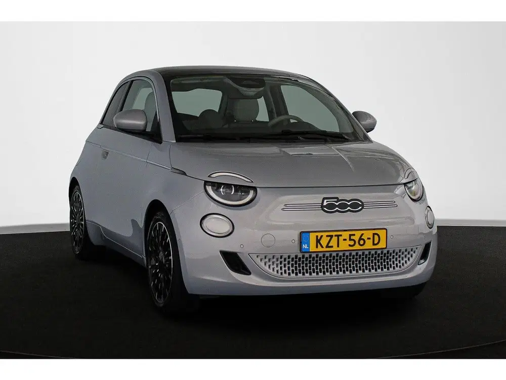 Fiat 500 La Prima 42 kWh Pano Leder Stoelverwarming uit 2024, foto 2