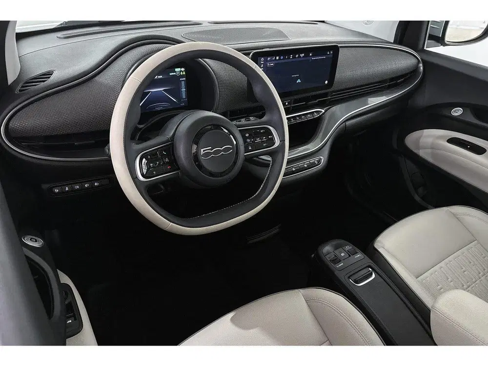 Fiat 500 La Prima 42 kWh Pano Leder Stoelverwarming uit 2024, foto 5