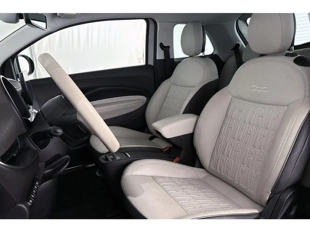 Fiat 500 La Prima 42 kWh Pano Leder Stoelverwarming uit 2024, foto 6