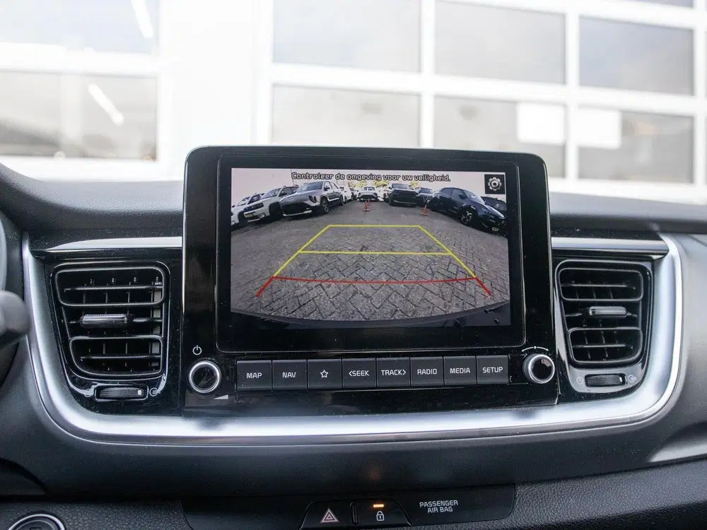 Kia Stonic 1.0 T-GDi MHEV DynamicPlusLine uit 2021, foto 15