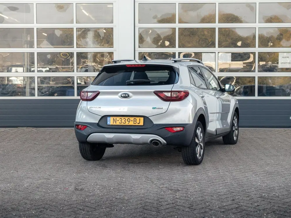 Kia Stonic 1.0 T-GDi MHEV DynamicPlusLine uit 2021, foto 5