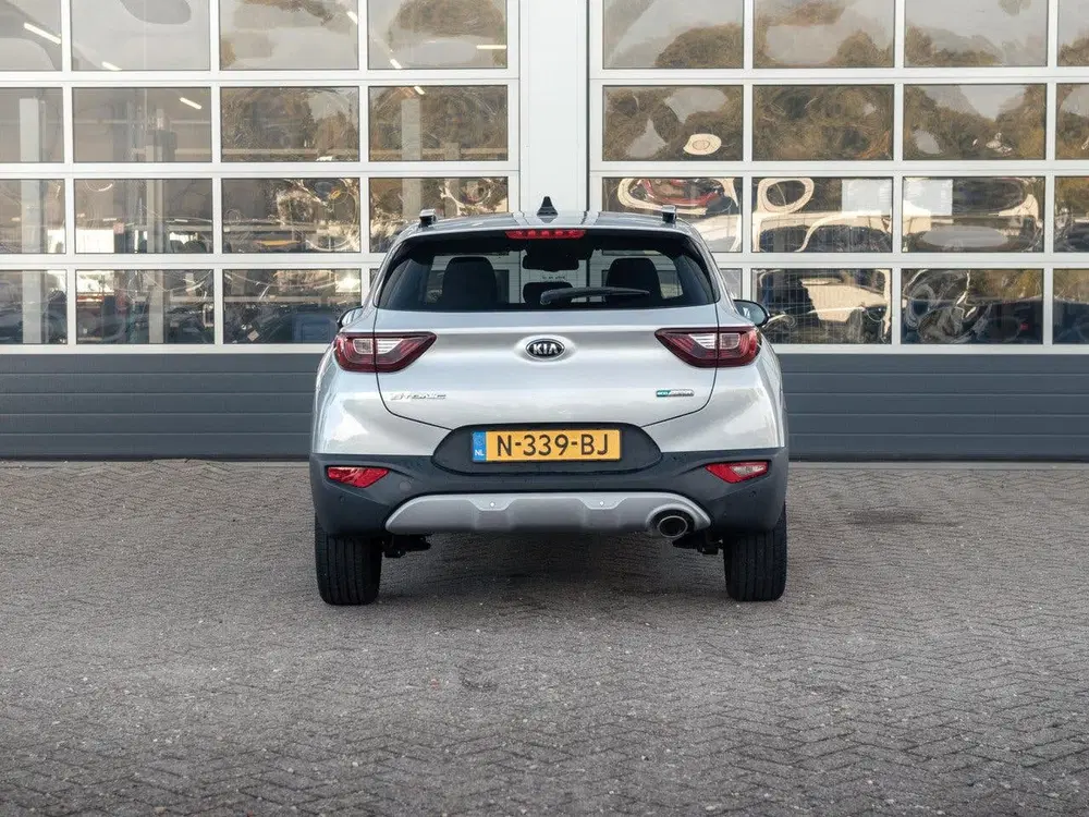 Kia Stonic 1.0 T-GDi MHEV DynamicPlusLine uit 2021, foto 6