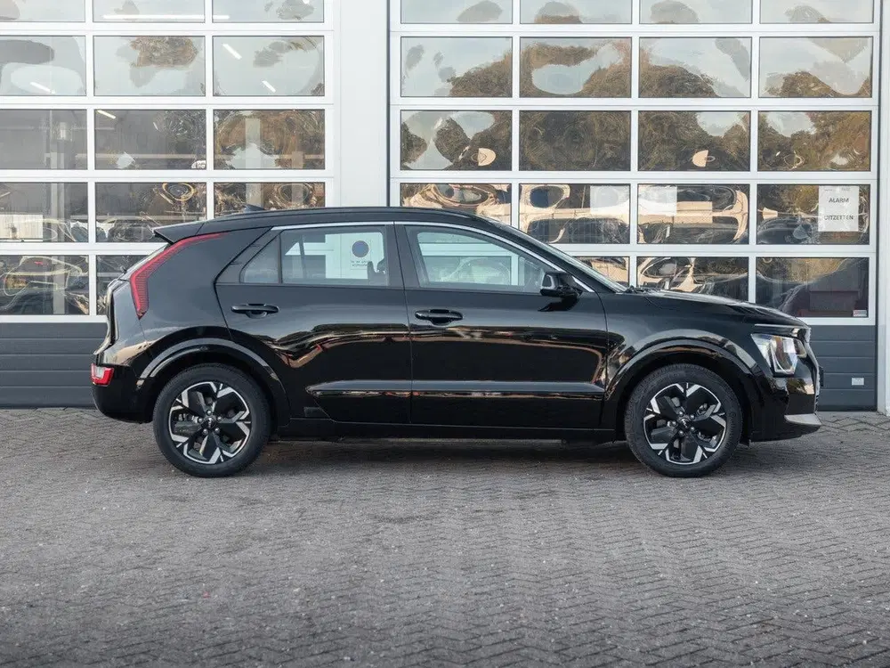Kia Niro DynamicLine 64.8 kWh uit 2022, foto 4