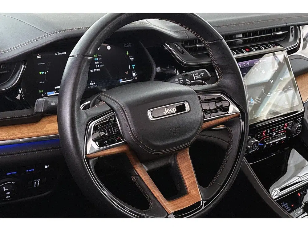 Jeep Grand Cherokee 2.0 Summit Reserve 4xe Massage Stoelvent uit 2024, foto 14