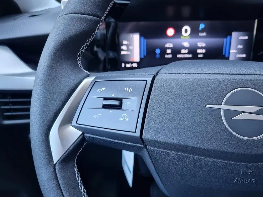 Opel Frontera Electric GS 44 kWh uit 2026, foto 13