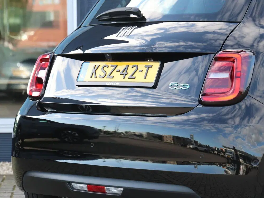 Fiat 500e Icon 42 kWh uit 2023, foto 7