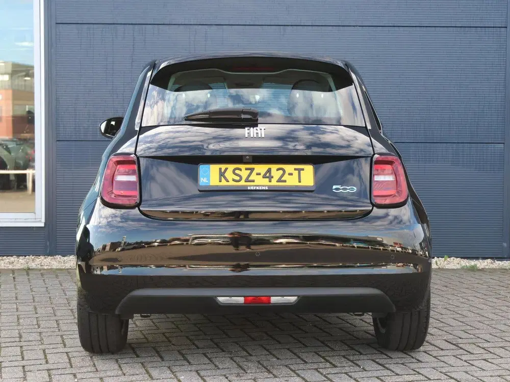 Fiat 500e Icon 42 kWh uit 2023, foto 8