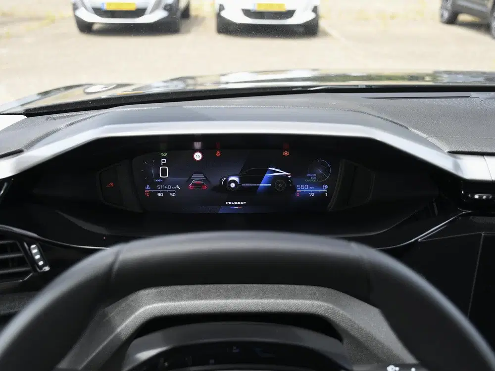 Peugeot 408 Allure 1.2 Hybrid 145pk Automaat ADAPT. CC uit 2025, foto 15