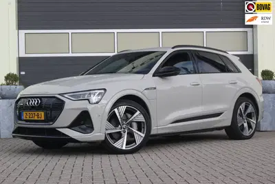Audi e-tron 50 quattro S edition S-Line uit 2021
