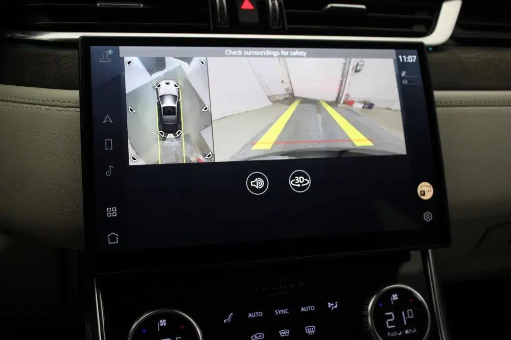 Jaguar XF Sedan 2.0 D200 R-Dynamic S Automaat uit 2021, foto 7