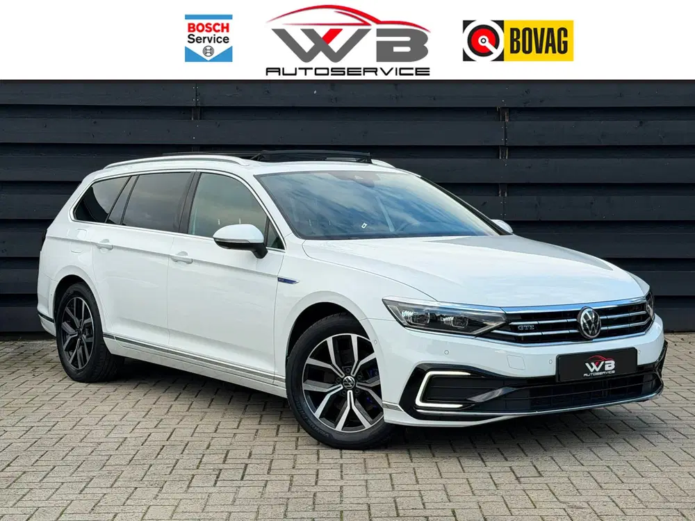 Volkswagen Passat 1.4 TSI PHEV GTE PANO I Leder I Vi uit 2021, foto 7