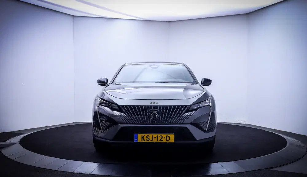 Peugeot 408 1.2T Aut. GT-LINE FULL LED uit 2023, foto 2