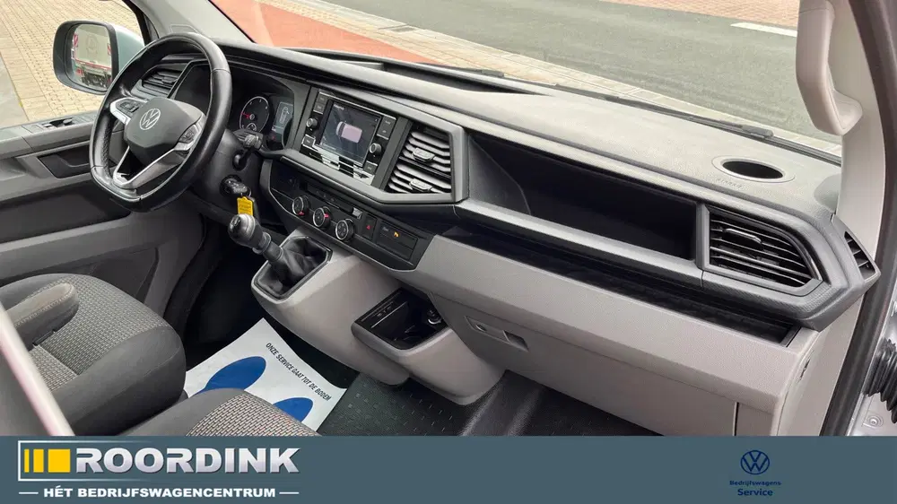 Volkswagen Transporter T6.1 Highline 110 pk uit 2022, foto 5