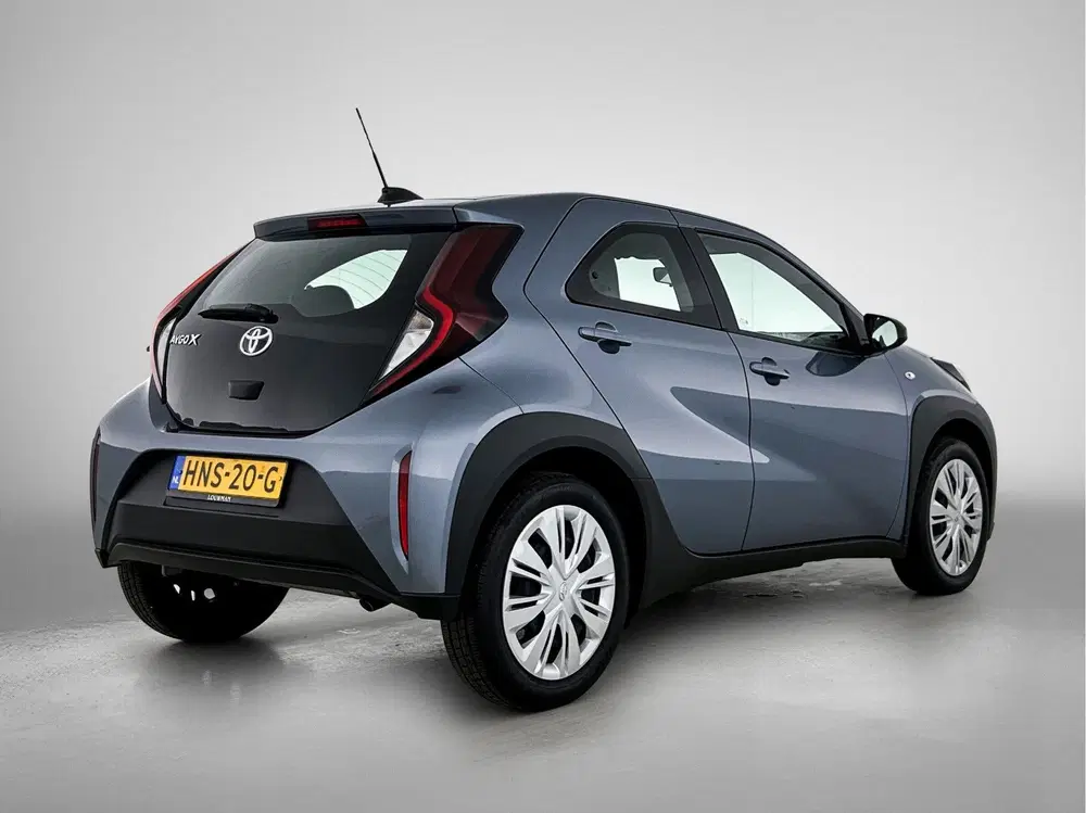 Toyota Aygo X 1.0 VVT-i MT Play uit 2025, foto 2