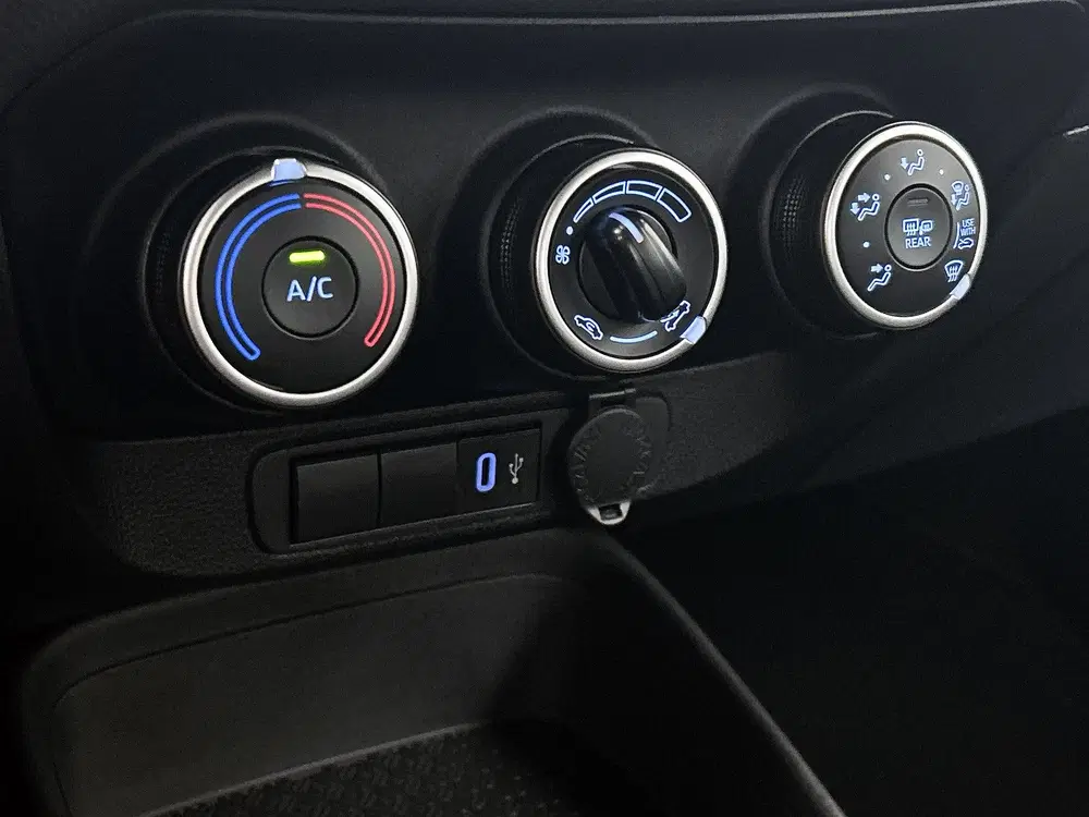 Toyota Aygo X 1.0 VVT-i MT Play uit 2025, foto 9