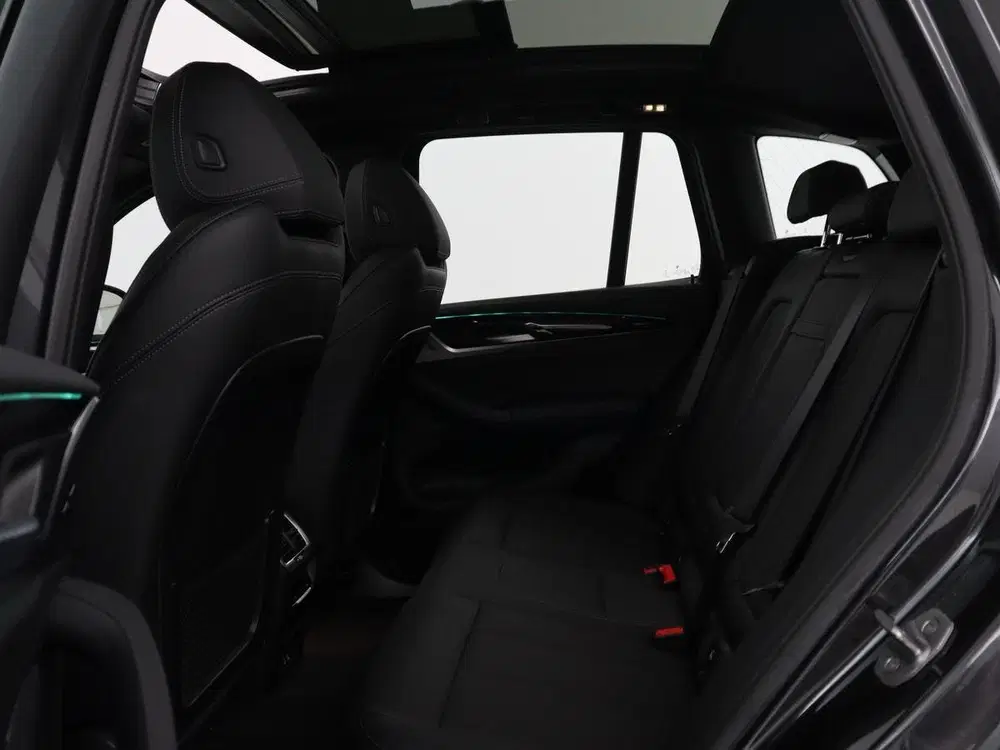 BMW iX3 Sport Executive 80 kWh uit 2023, foto 6