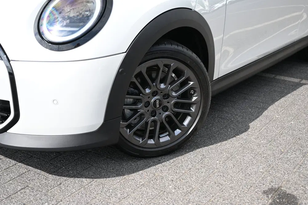 Mini Hatchback Cooper C Automaat uit 2026, foto 13